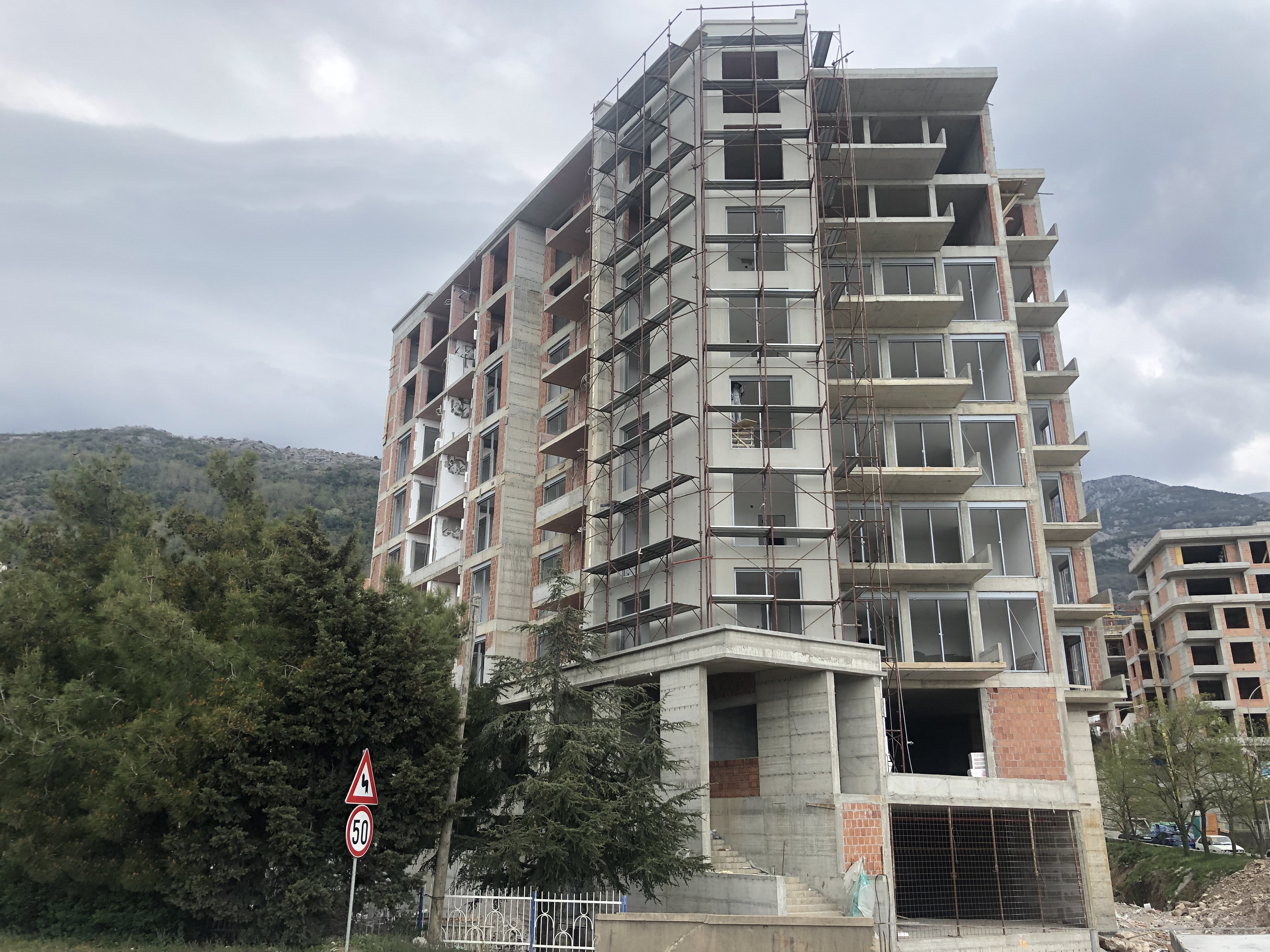 Projekt:<b>
                                            Apartmanski objekat - Bečiči
                                            </b>