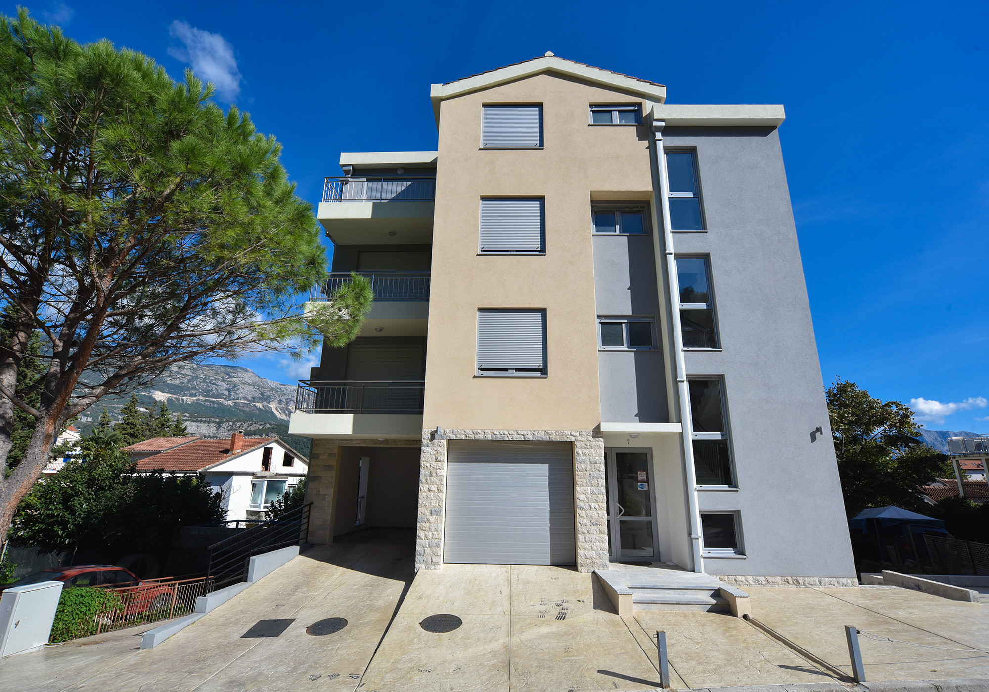 Projekt:<b>
                                            Stambeni objekat Babin Do - Budva
                                            </b>